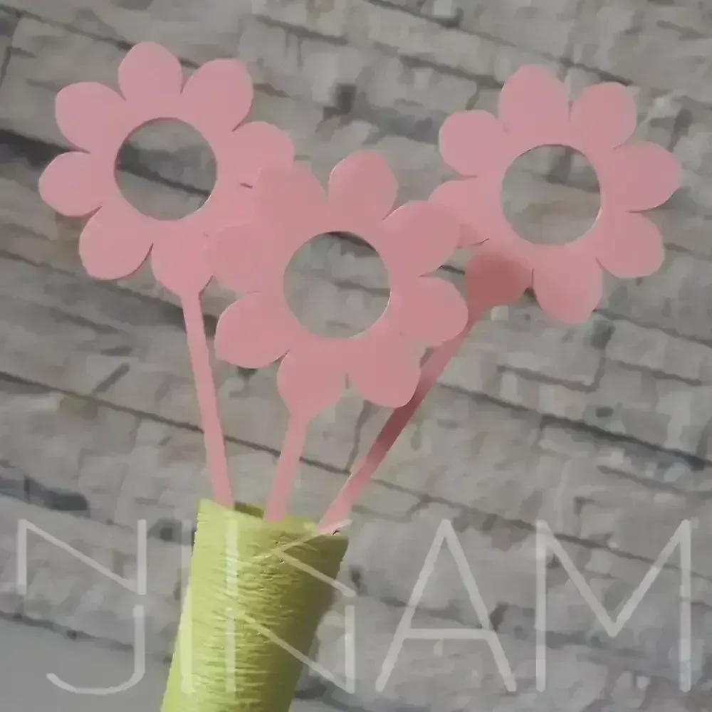 Zápich do květináče Květina